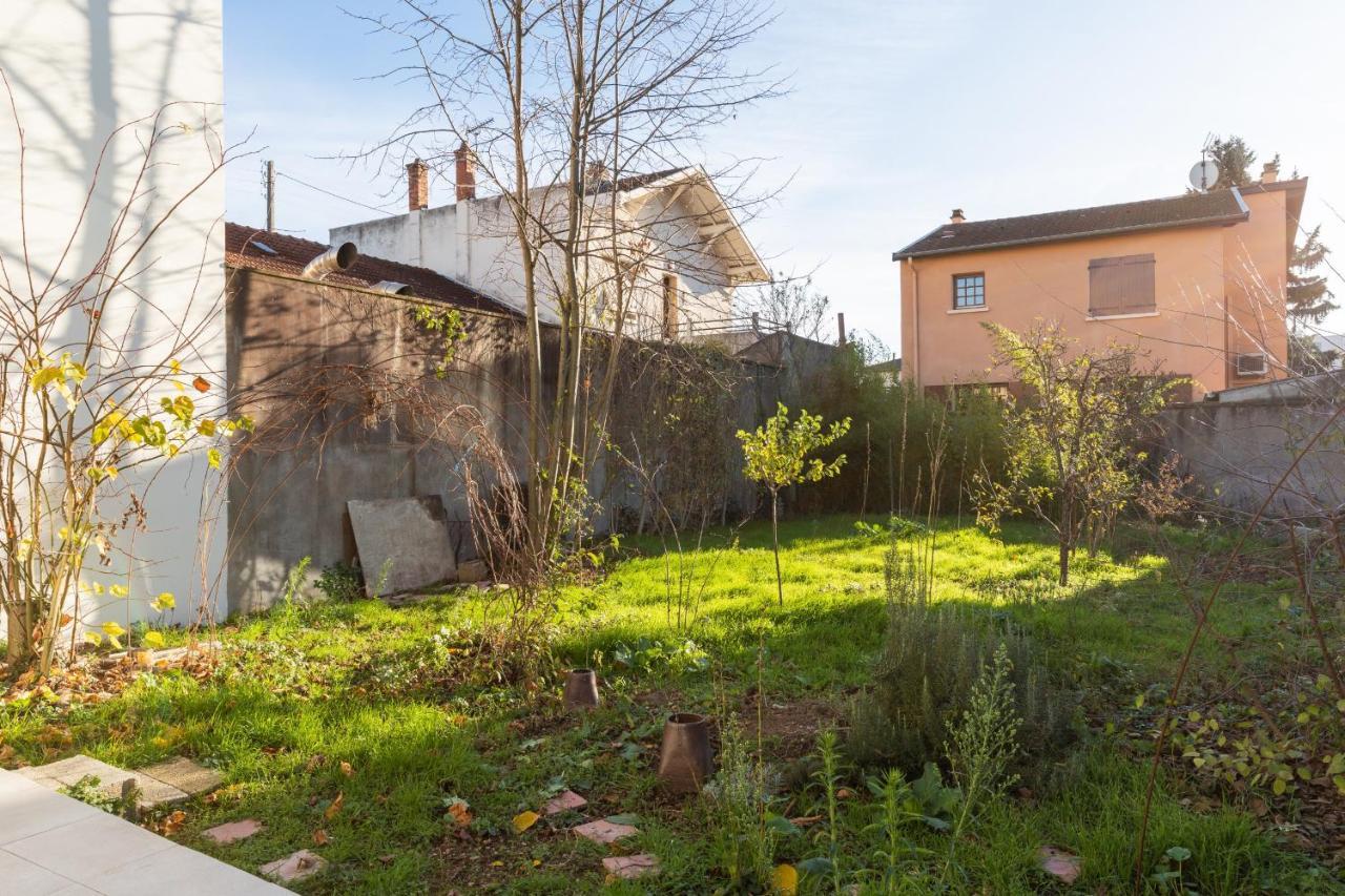 Dify Stoppa - Lyon Parilly Vénissieux Exterior photo